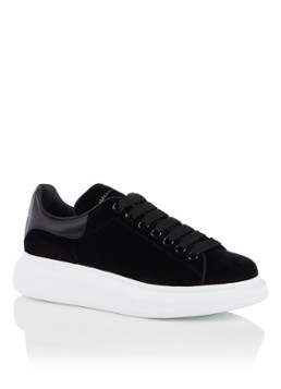 Alexander McQueen Oversized sneaker van fluweel
