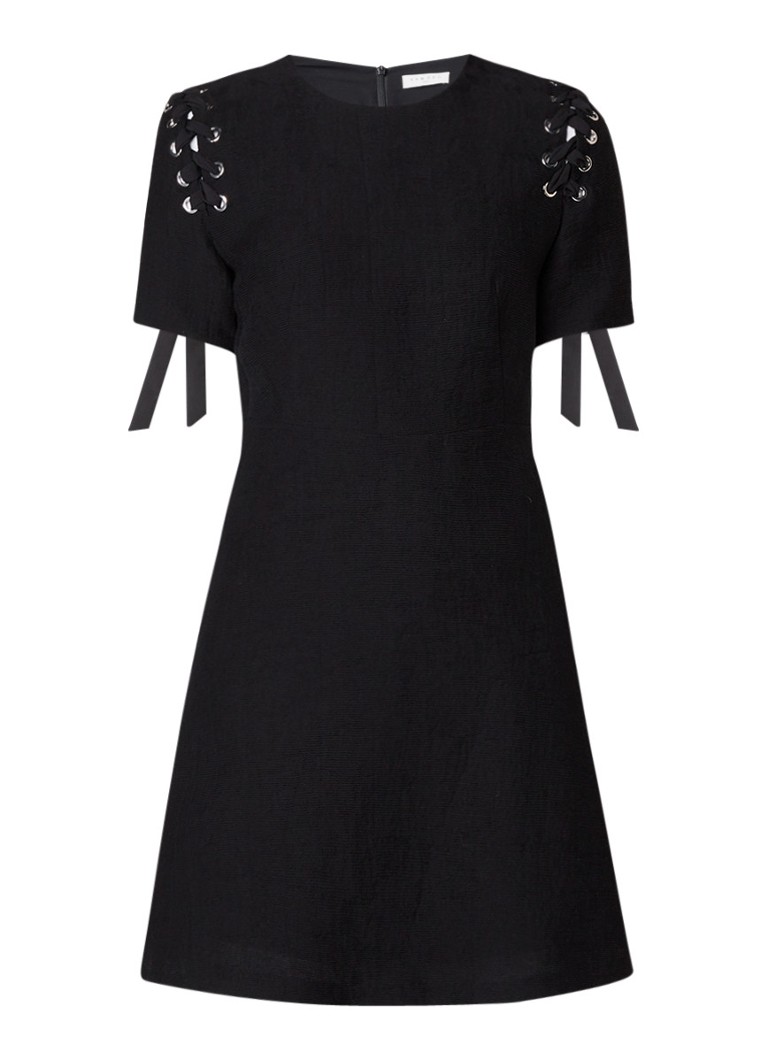 Sandro A-lijn jurk met ribstructuur en rijgdetail zwart