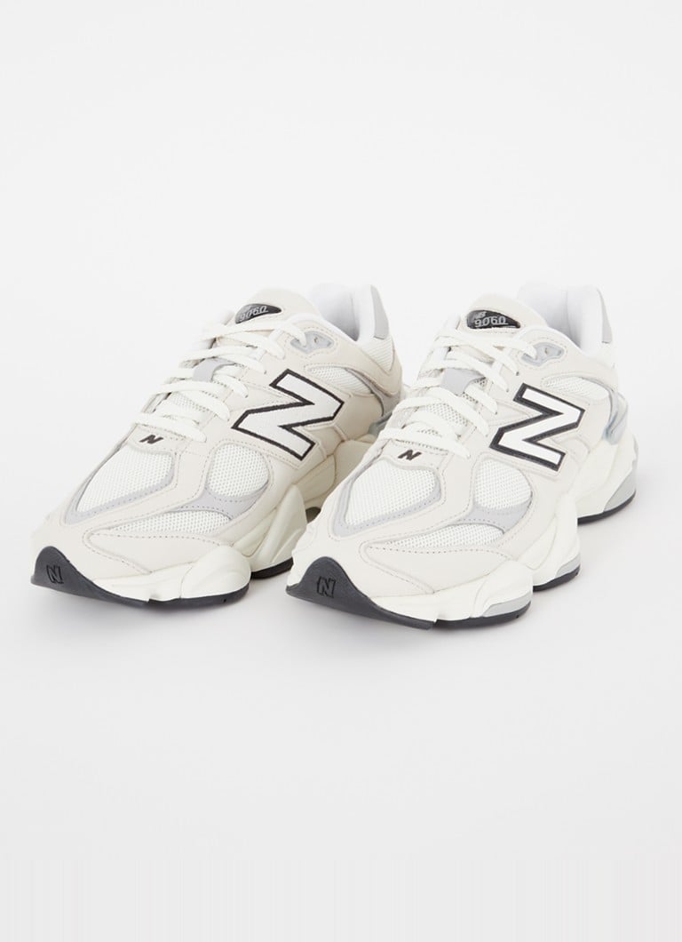 New Balance 9060 sneaker met mesh details