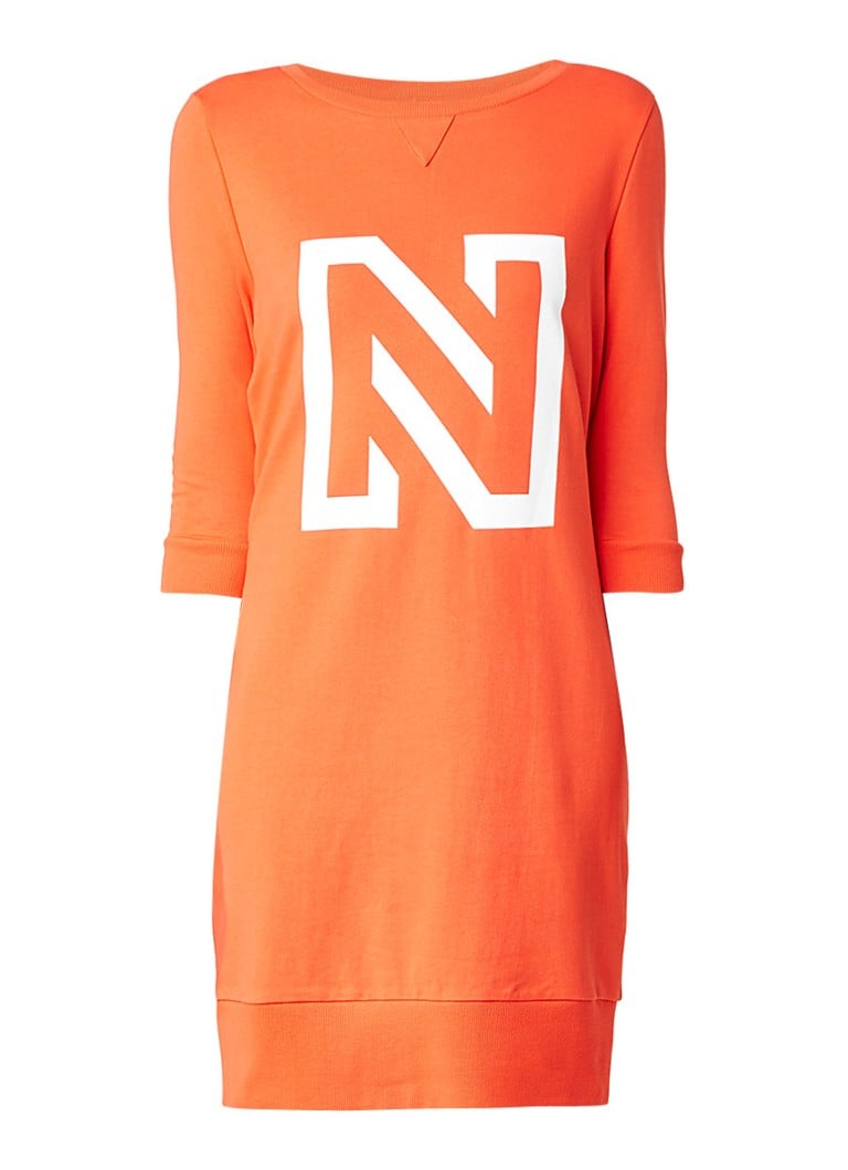 Nikkie N sweatjurk met logo koraalrood