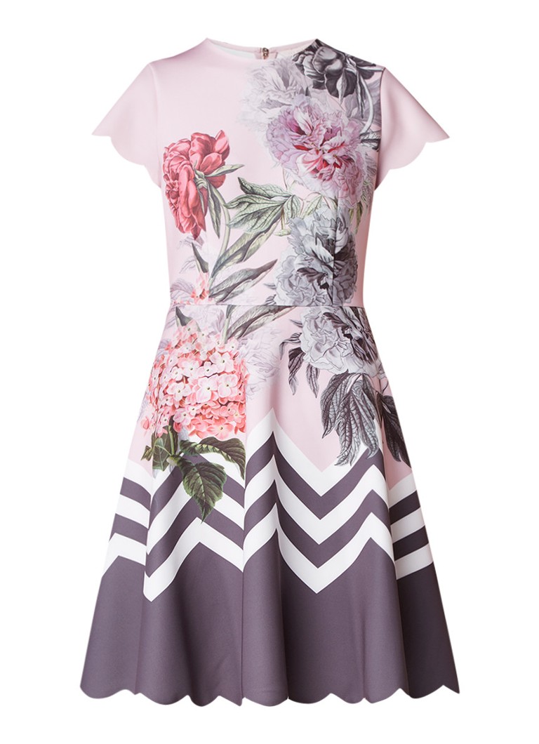 Ted Baker Palace Gardens A-lijn jurk met geschulpte mouw en bloemendessin lichtroze