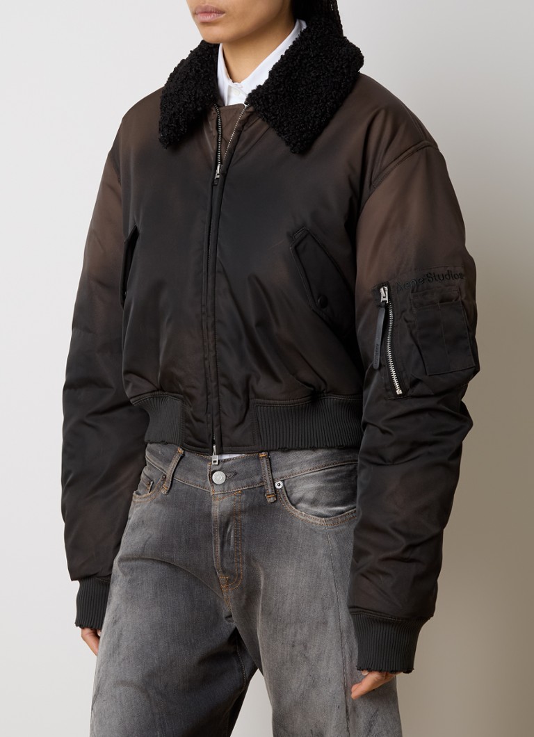 Acne Studios - Gewatteerd bomberjack met afneembare kraag - Donkerbruin