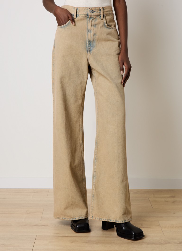 Acne Studios - High waist wide leg jeans met gekleurde wassing - Zand