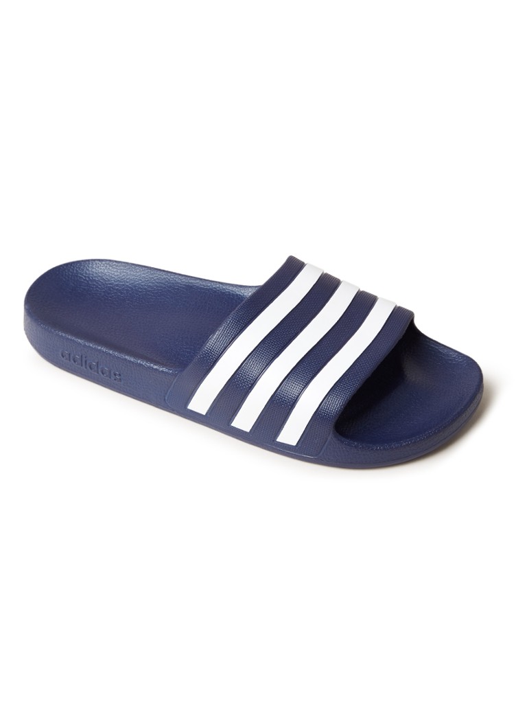 adidas - Adilette Aqua slipper met streepdessin - Donkerblauw