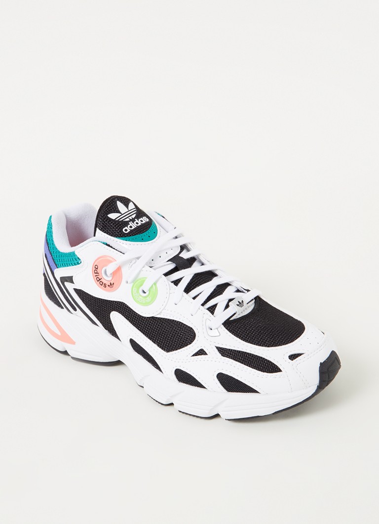 kruising Kers Post adidas Astir sneaker met colourblocking • Multicolor • de Bijenkorf