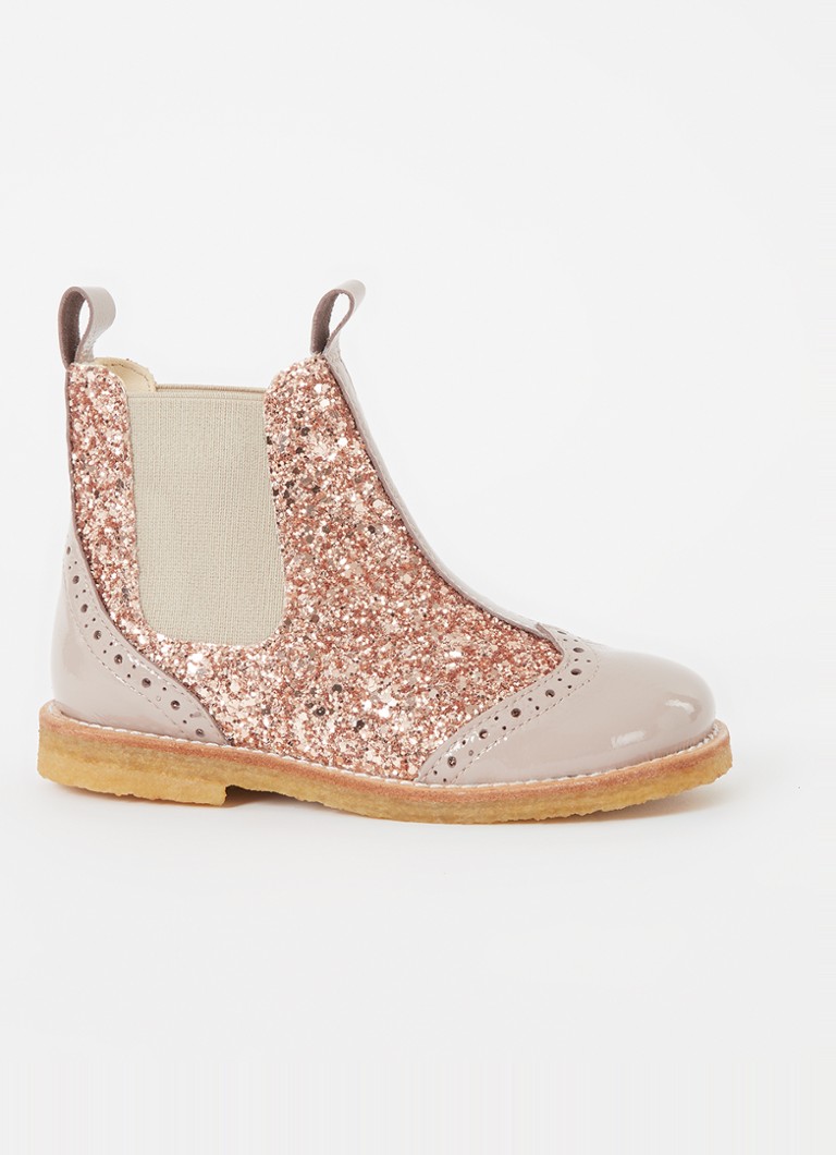 Angulus Chelsea boot met lakleren details en glitter • Taupe • de Bijenkorf