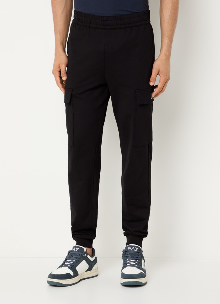 Armani - Tapered fit joggingbroek met klepzakken en logo - Zwart