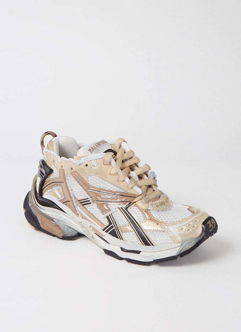 Balenciaga Runner sneaker met mesh details • Beige • de Bijenkorf