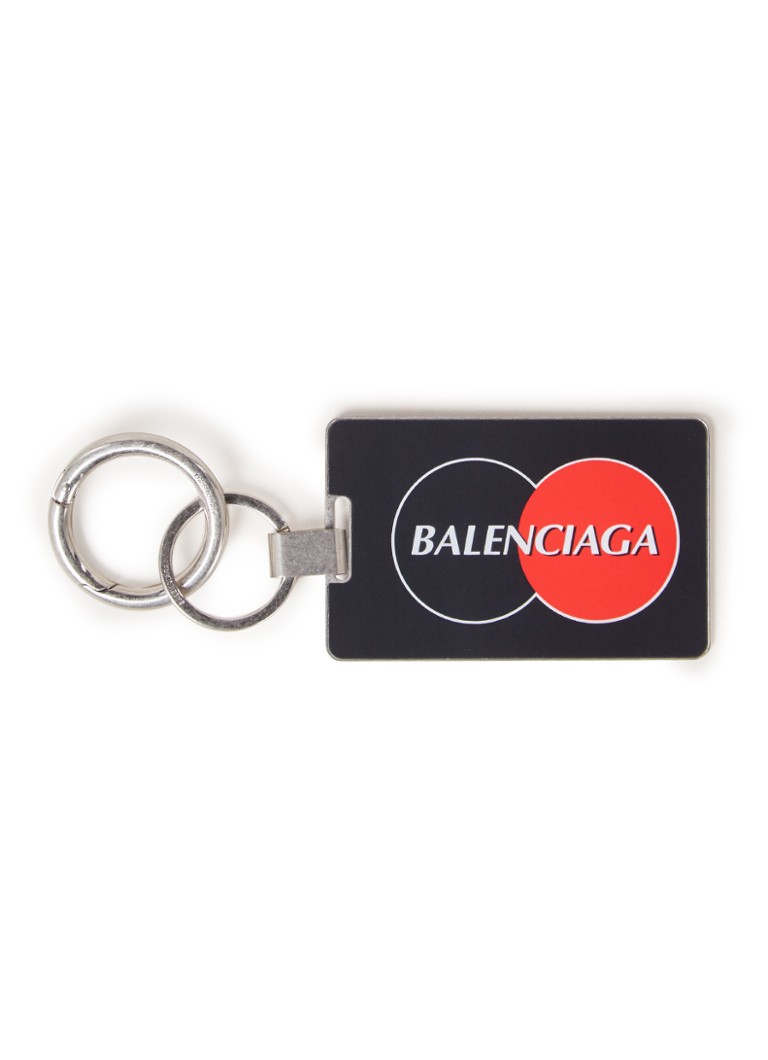 parallel Aanpassing Voorwaarden Balenciaga Visitor Plate sleutelhanger met logo • Zwart • de Bijenkorf