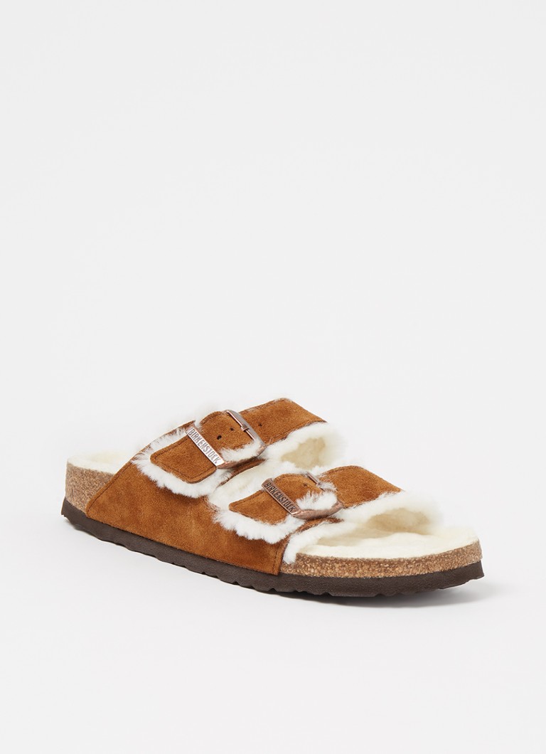 consensus Moreel Laster Birkenstock Arizona slipper van suède met lamswol • Roestbruin • de Bijenkorf consensus Moreel Laster Birkenstock Arizona slipper van suède met lamswol • Roestbruin • de Bijenkorf