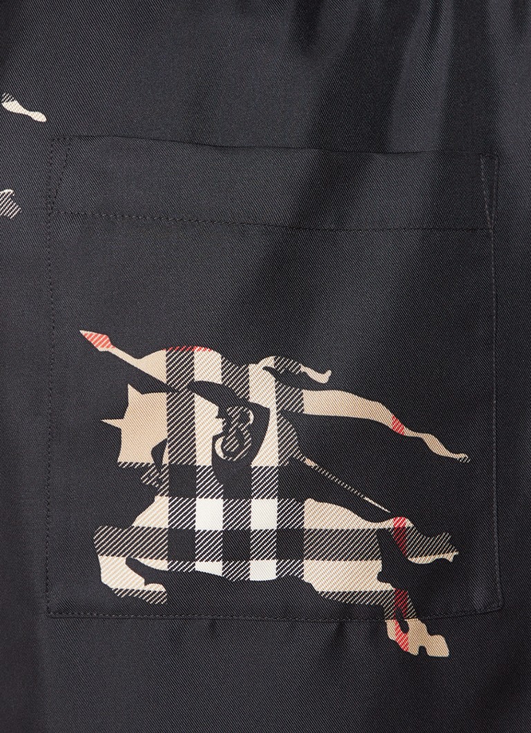 burberry diseñador zara