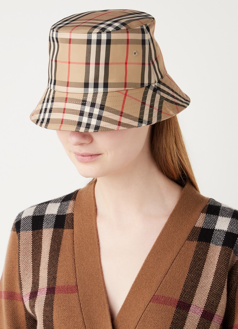 burberry hoed