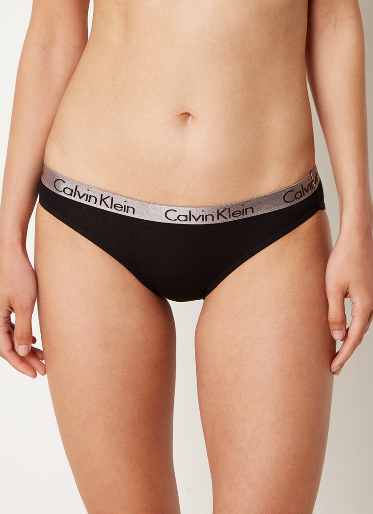 blozen mengen Tapijt Calvin Klein Radiant Cotton slip met logoband • Zwart • de Bijenkorf