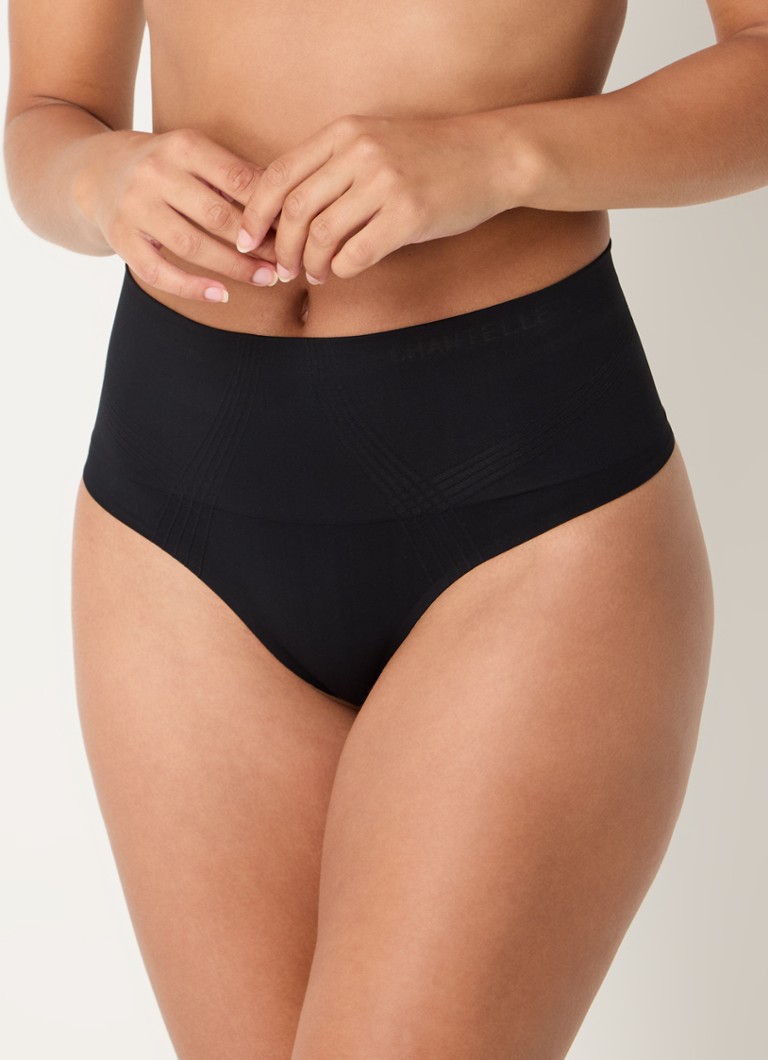 Chantelle - High waisted corrigerende string - Zwart