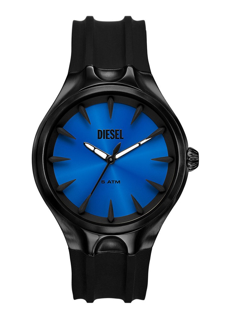 Diesel herenhorloge Cliffhanger Quartz/Chrono uurwerk 40mm kastmaat met een roestvrij stalen armband DZ4639