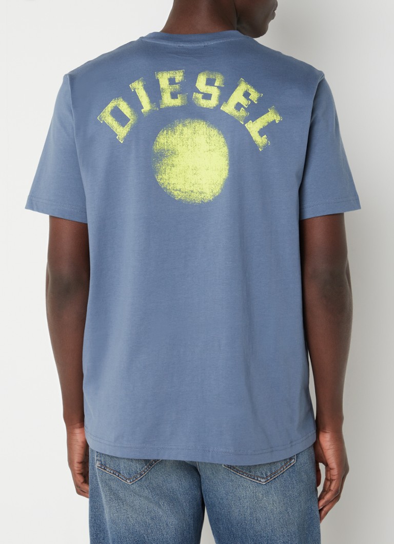 Onderstrepen Meer dan wat dan ook Wieg Diesel T-JUST-K3 T-shirt met logo- en backprint • Staalblauw • de Bijenkorf