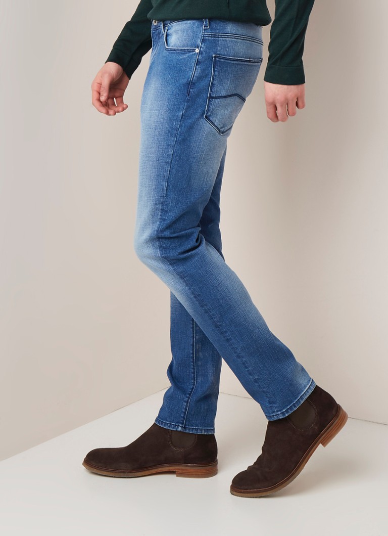 Okkernoot limiet roterend Emporio Armani J11 straight fit jeans met stretch • Indigo • de Bijenkorf