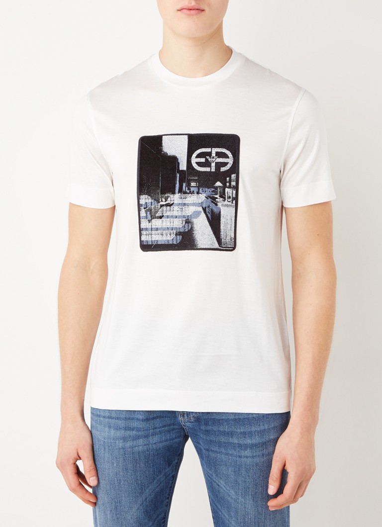 Emporio Armani T-shirt in lyocellblend met borduring • Gebroken wit • de