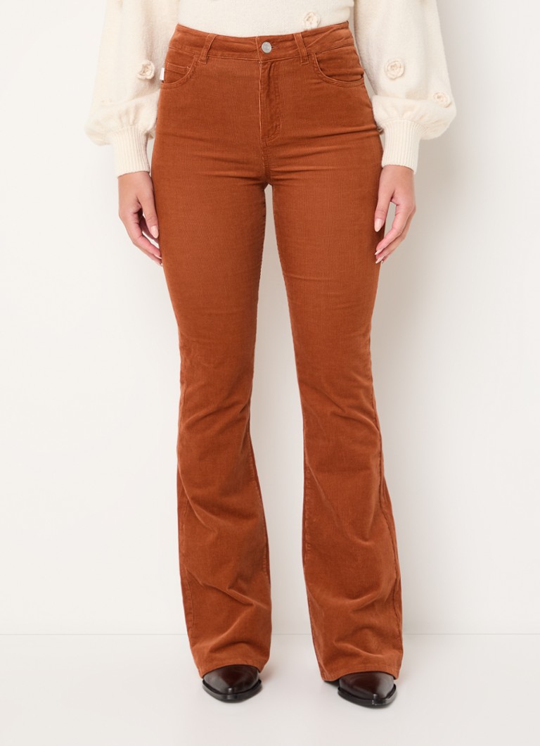 Fabienne Chapot - Eva high waist flared broek van corduroy met steekzakken - Roestbruin