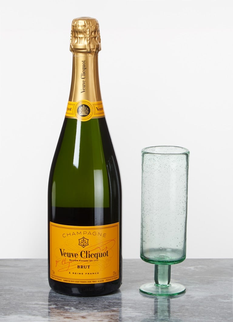 humor Omgaan met Occlusie ferm LIVING Oli champagne glazen 22 cl • Lichtgroen • de Bijenkorf