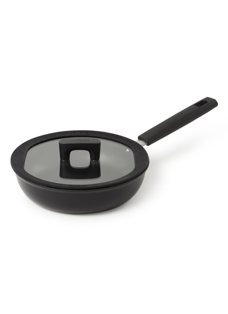 Fiskars Hard Face hapjespan Ø24 cm • Zwart • de Bijenkorf Fiskars Hard Face hapjespan Ø24 cm • Zwart • de Bijenkorf