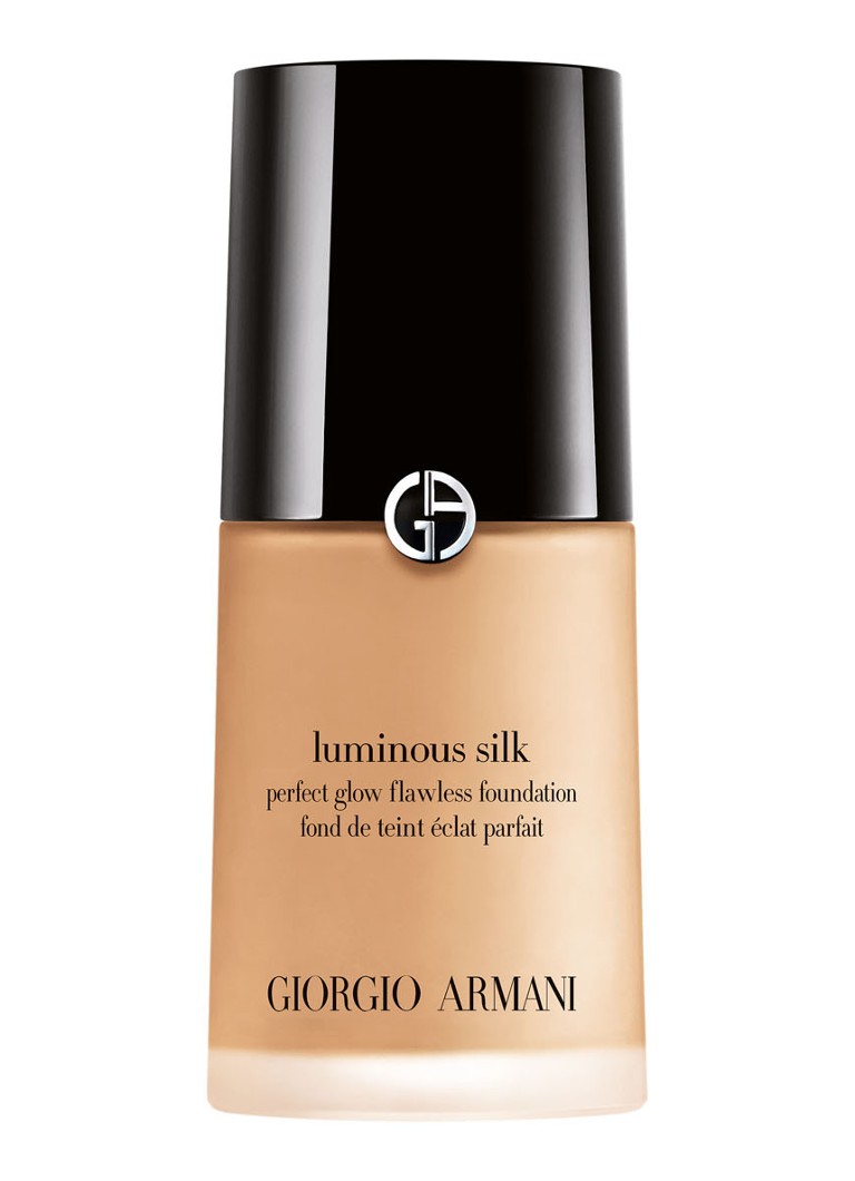 Giorgio Armani Beauty Luminous Silk Foundation • 5.2 • de ...