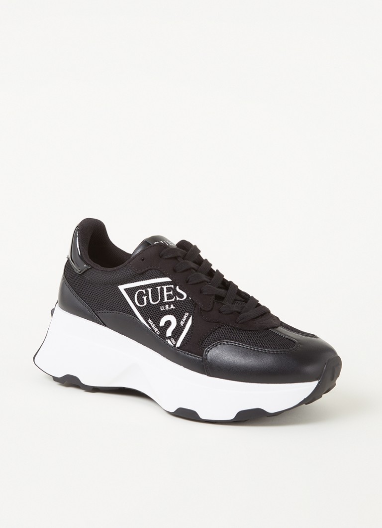 chanel sneakers bijenkorf
