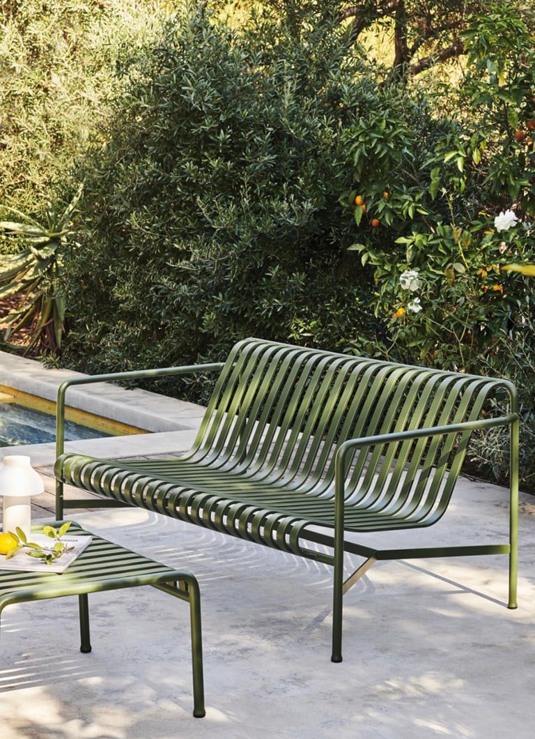 Lastig bewonderen Niet ingewikkeld Hay Palissade Lounge tuinbank 139 x 88 x 70 cm • Olijfgroen • de Bijenkorf Lastig bewonderen Niet ingewikkeld Hay Palissade Lounge tuinbank 139 x 88 x 70 cm • Olijfgroen • de Bijenkorf