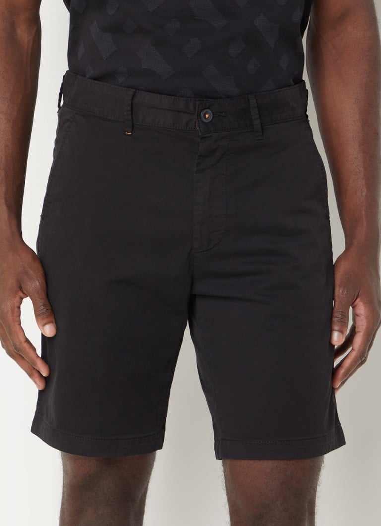 HUGO BOSS Chino slim fit korte broek met steekzakken • Zwart • de Bijenkorf