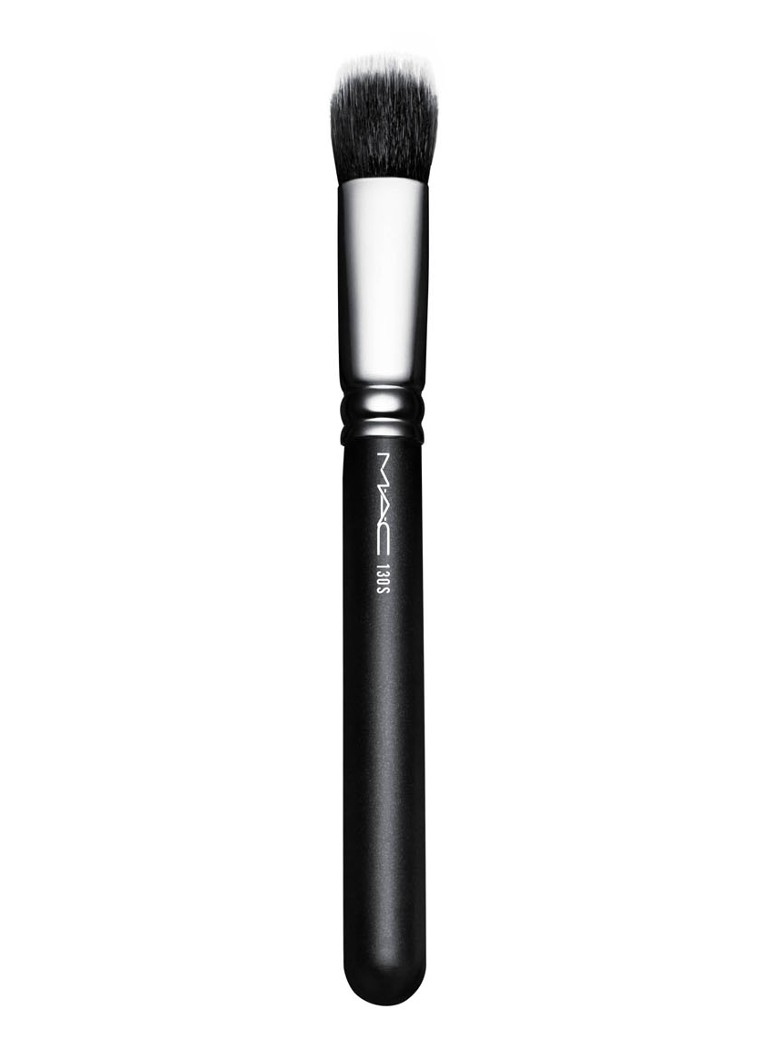 MAC Cosmetics 130S Short Duo Fibre