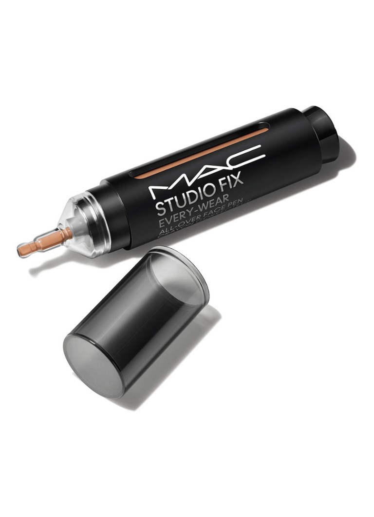 M·A·C Studio Fix Every-Wear All-Over Face Pen - concealer pen