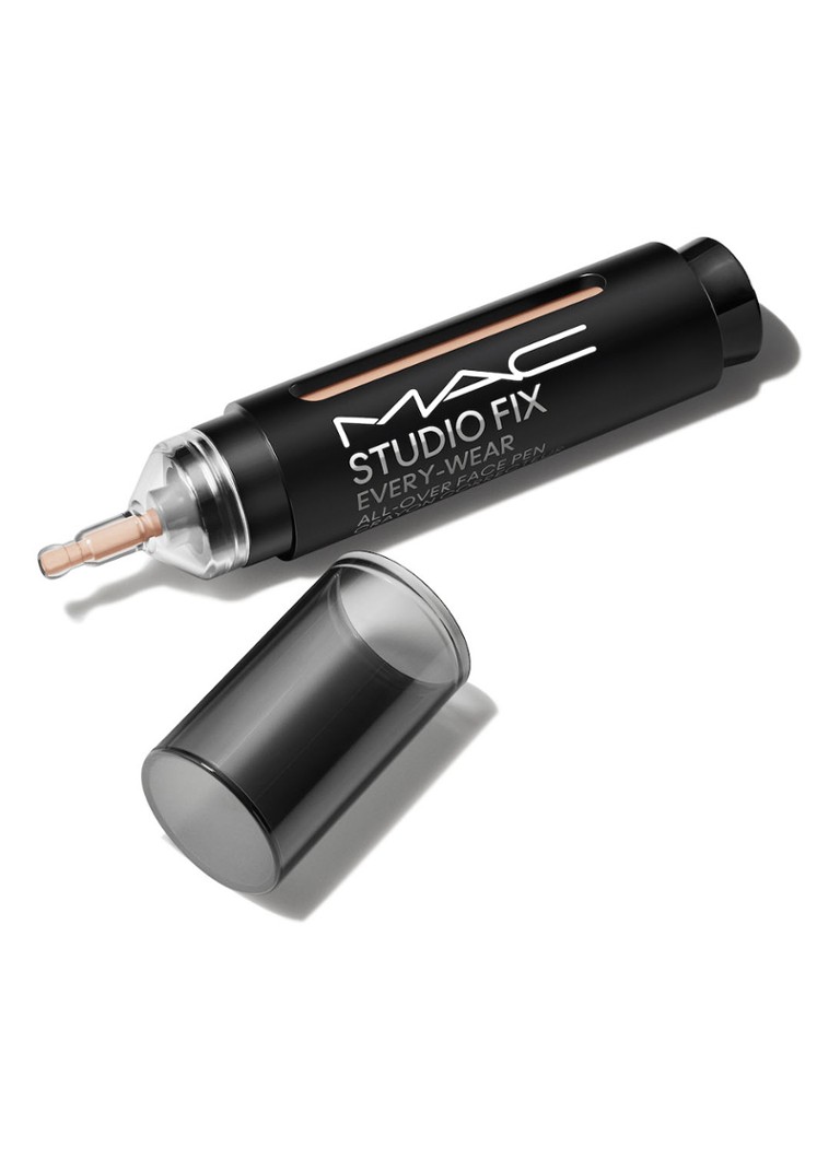 M·A·C Studio Fix Every-Wear All-Over Face Pen - concealer pen