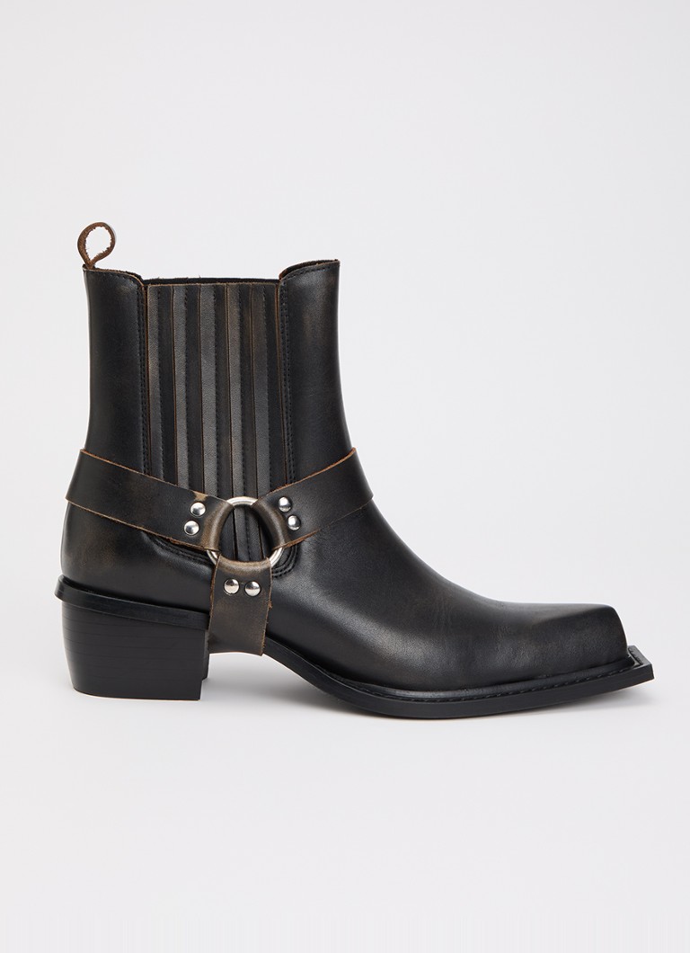 Gestuz Dames Velenda cowboy enkellaarsje van leer met gespdetail in de kleur Donkerbruin
