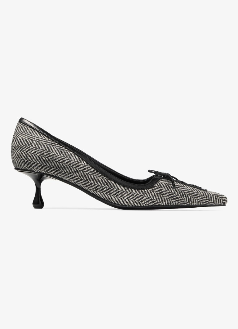 Jimmy Choo Dames Scarlett 50 pump met lamsleren details in de kleur Zwart