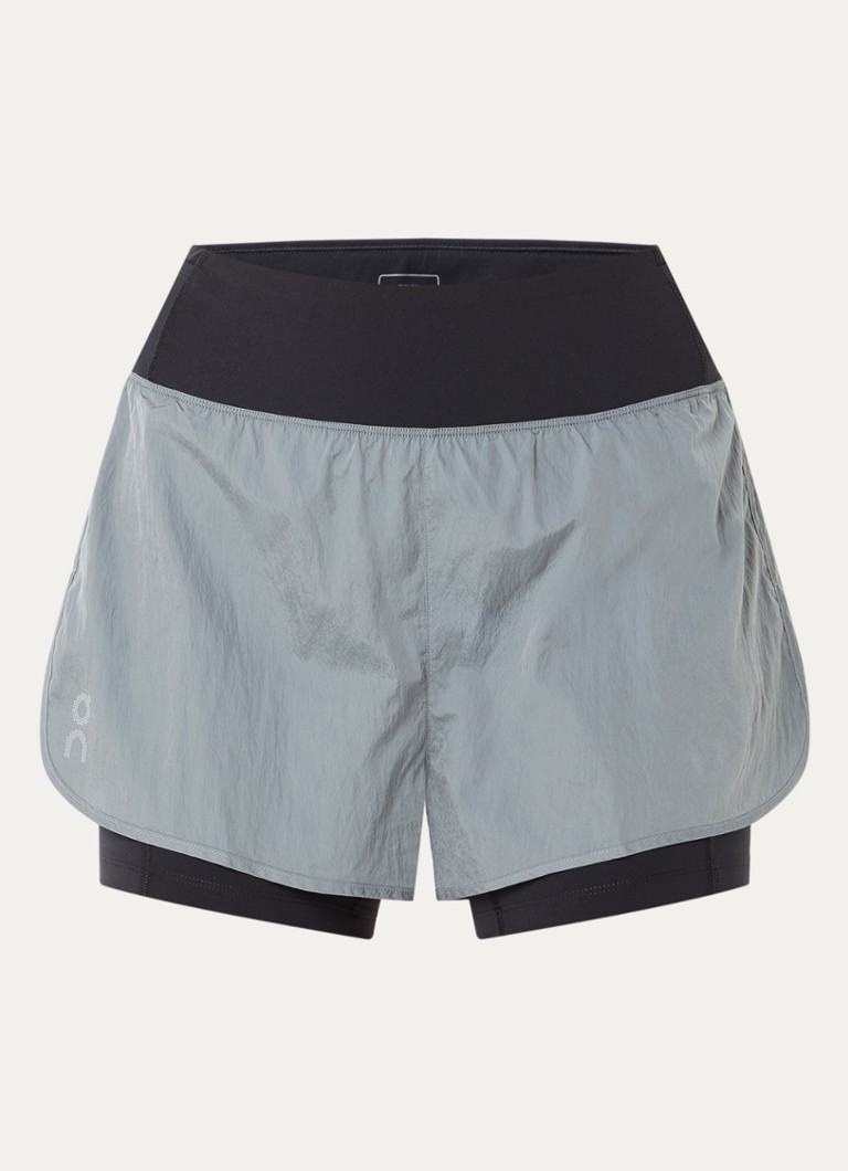 On Dames Performance Volt high waist straight fit trainingsshort in de kleur Antraciet, maat: S