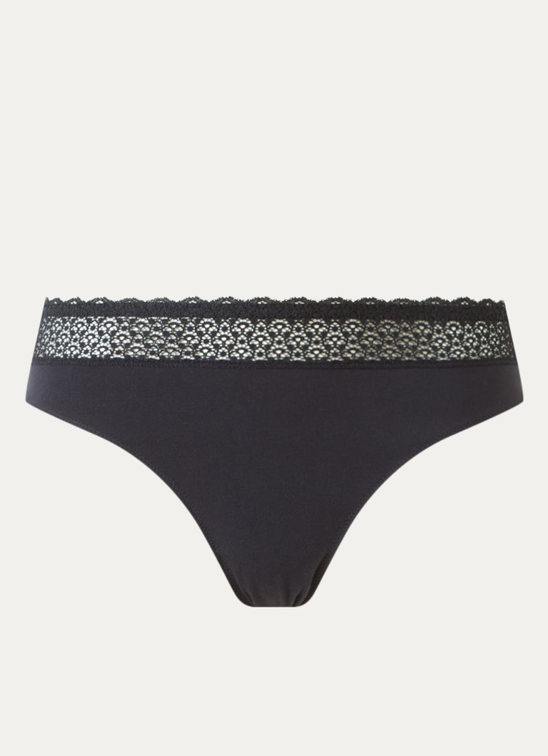 Triumph Dames Feel of Modal string met kant in de kleur Zwart, maat: XL