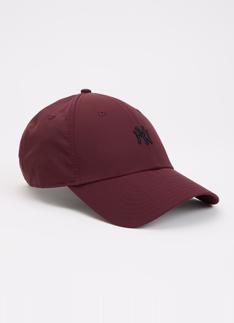 New Era Heren 9FORTY pet met New York Yankees logoborduring in de kleur Bordeauxrood, maat: OS