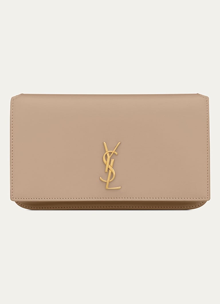 Saint Laurent Dames Cassandre crossbody telefoonhoes van kalfsleer in de kleur Beige