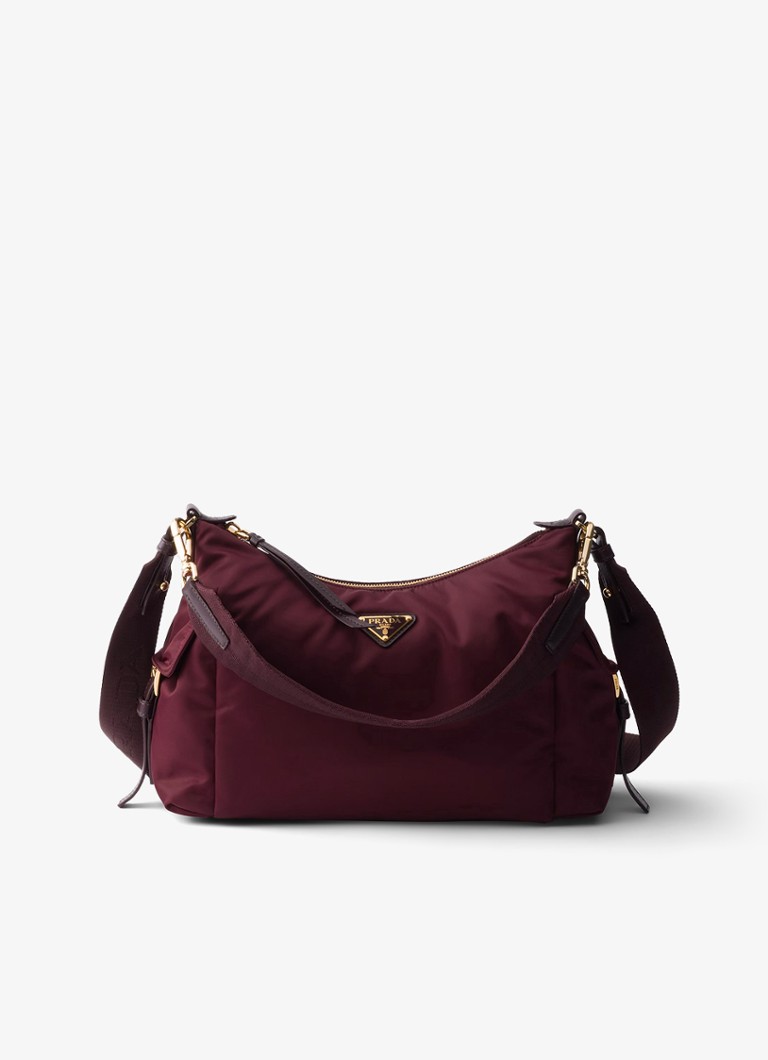 Prada Dames Explore Re-Nylon Large schoudertas met leren details in de kleur Bordeauxrood