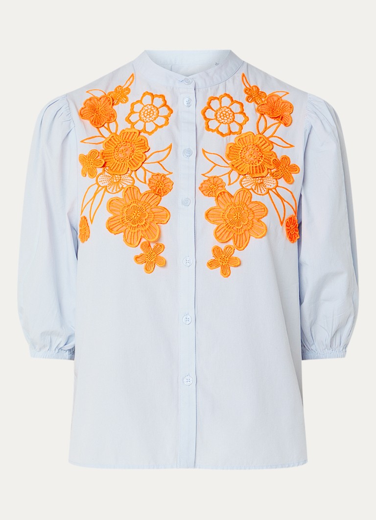 Essentiel Antwerp Dames Blouse met bloemborduring en ballonmouw in de kleur Lichtblauw