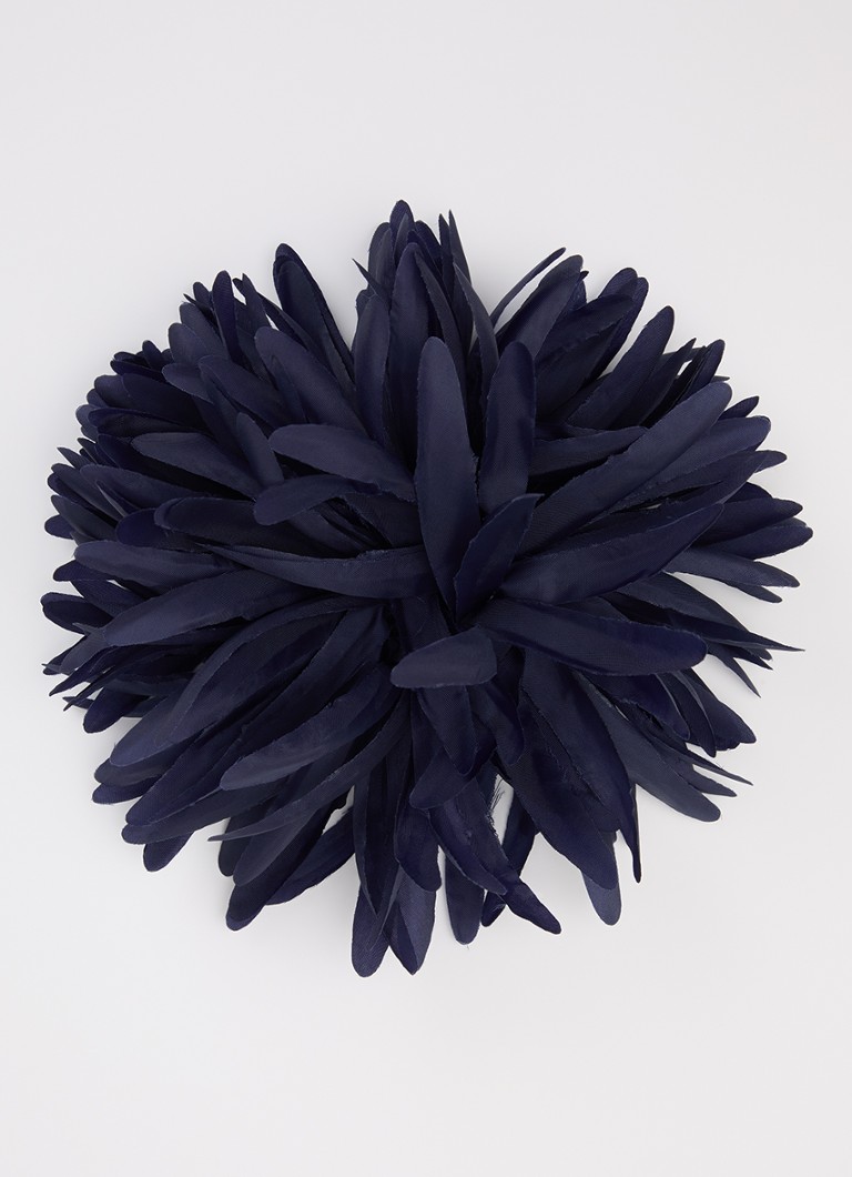 Essentiel Antwerp Dames Jortensia broche in de kleur Donkerblauw