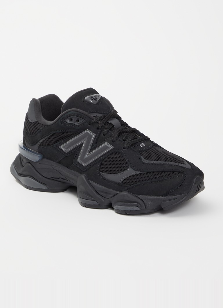 New Balance Heren 9060 sneaker met nubuck details in de kleur Zwart, maat: 45