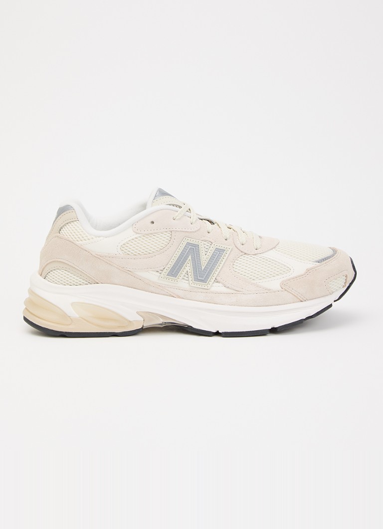 New Balance Heren 2010 sneaker met suède details in de kleur Beige, maat: 46,5