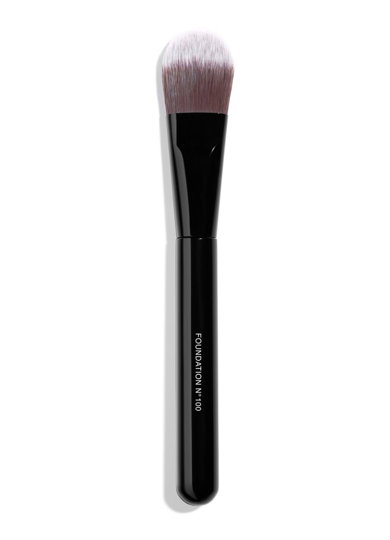 CHANEL PENSEEL VOOR VLOEIBARE FOUNDATION Make-up - Deal
