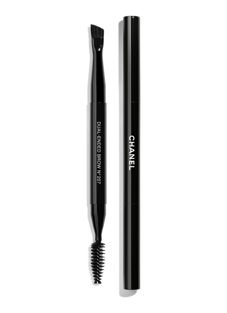 CHANEL DUOPENSEEL: OM IN MODEL TE BRENGEN EN OPNIEUW VORM TE GEVEN Make-up - Deal