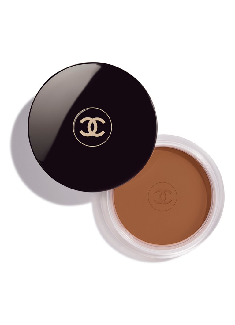 CHANEL CRÈMEGEL MET ZONOVERGOTEN FINISH. NATUURLIJKE HEALTHY GLOW MET ZONGEBRUIND EFFECT. SOLEIL TAN DEEP BRONZE Make-up - Deal