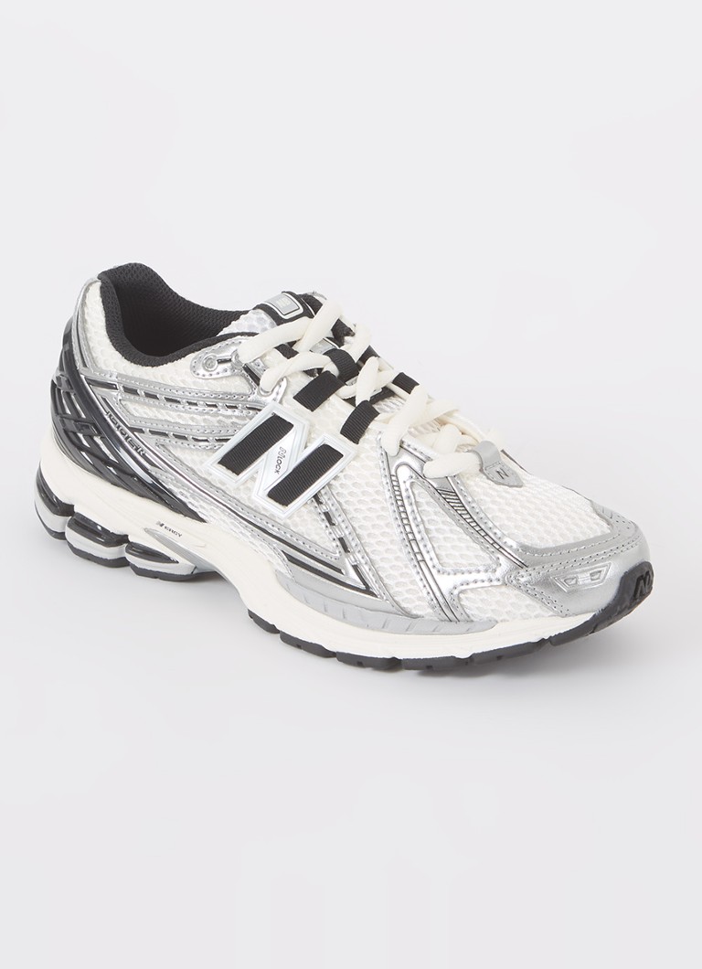 New Balance Dames 1906R sneaker met mesh details in de kleur Gebroken wit, maat: 38