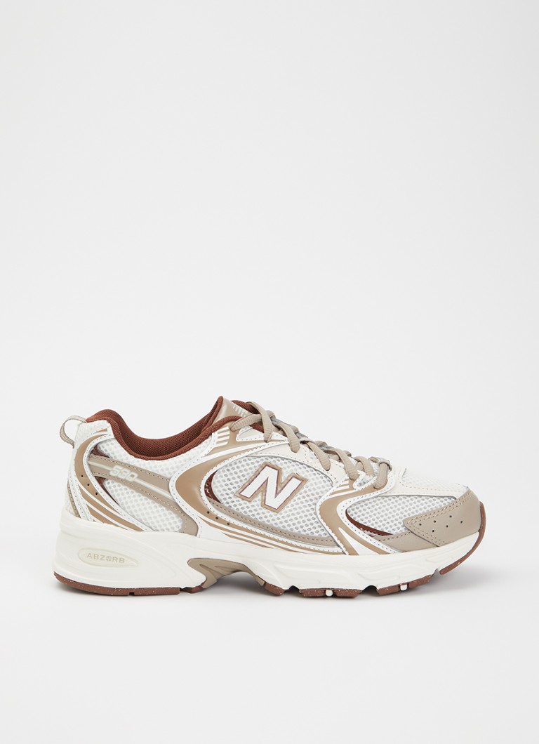 New Balance Dames 530 sneaker met mesh details in de kleur Roodbruin, maat: 41,5