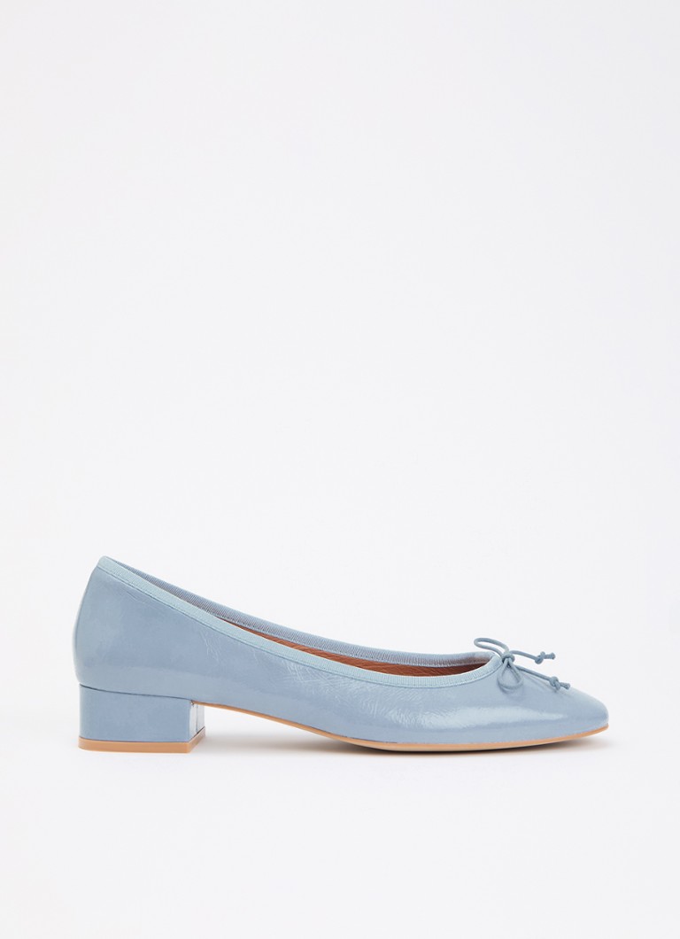 Jonak Dames Dadou ballerina van geitenleer met lakfinish in de kleur Staalblauw