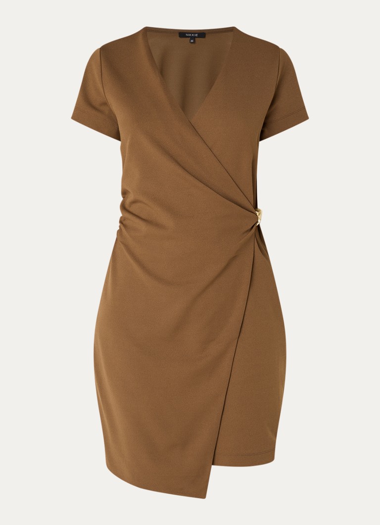 NIKKIE Dames Rimini mini jurk met V-hals in de kleur Cognac